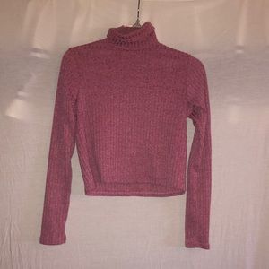 Pink/mauve turtleneck
